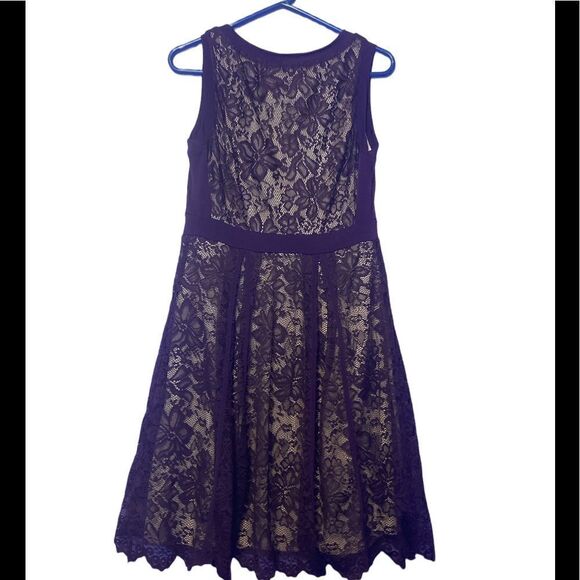 Lily & Lola purple dress size medium - Picture 2 of 2